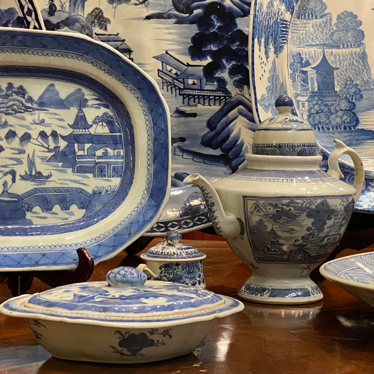 Tableware — Antique & Art Exchange