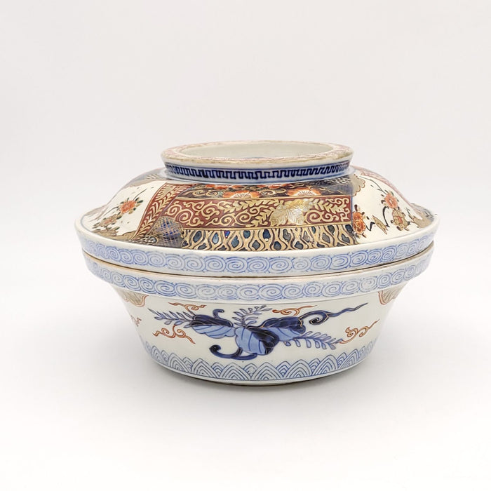 Large Covered Imari Bowl, Japan circa 1870