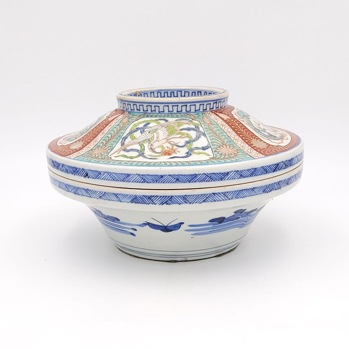 Large Imari Covered Rice Bowl, Japan circa 1880