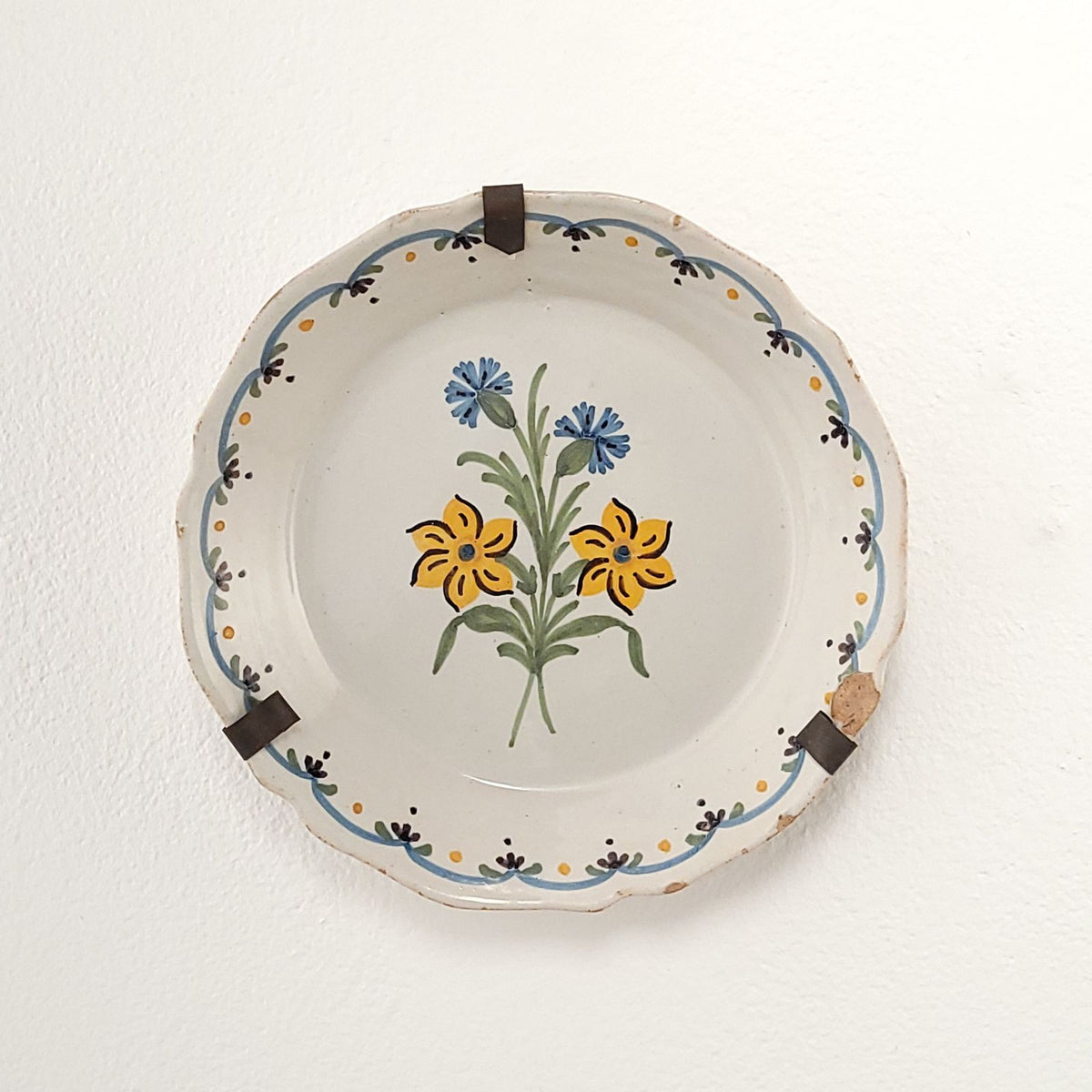 19th Century French Faïence Plate — Antique & Art Exchange