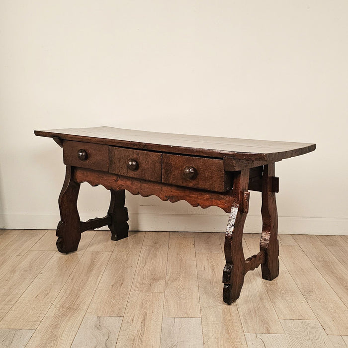 Chestnut Trestle/Library Table, Italy or Spain circa 1720