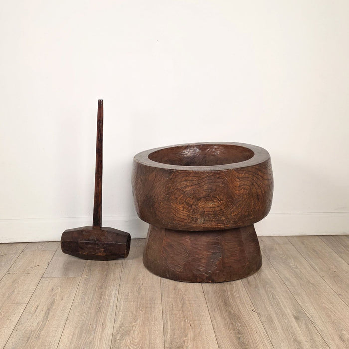 Rare Large Usu (Rice Pounder) in Keyaki Wood, Meiji Period circa 1880