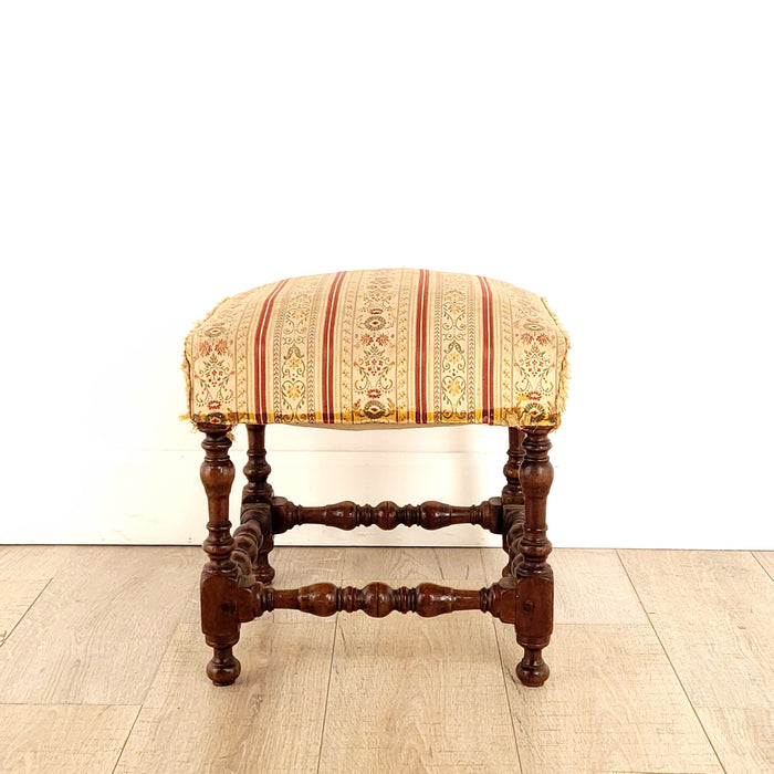 Baroque Walnut Stool, circa 17th century