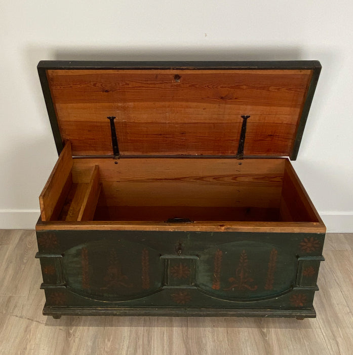 Dowry Chest, American circa 1810