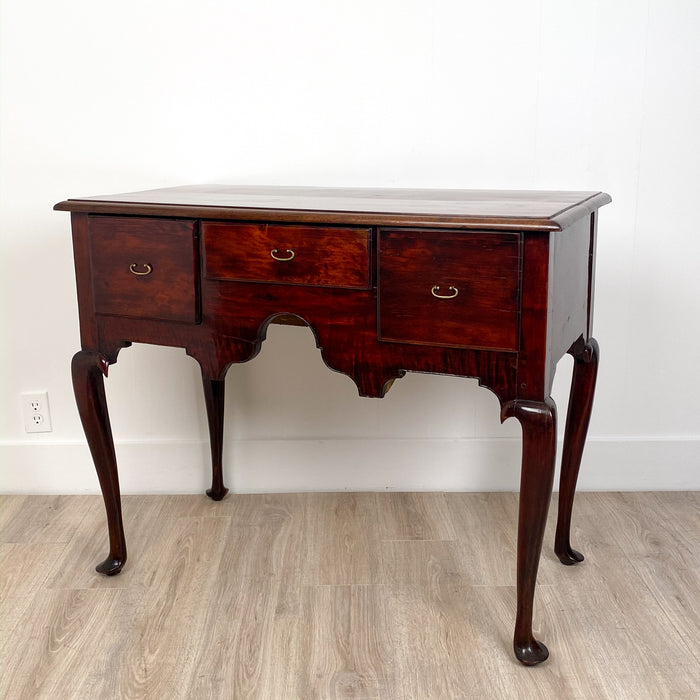 Dressing Table, America 18th - 19th Century