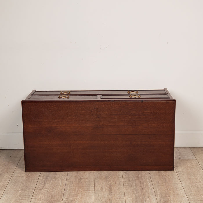 Georgian Chest of Drawers / Dresser, England circa 1800