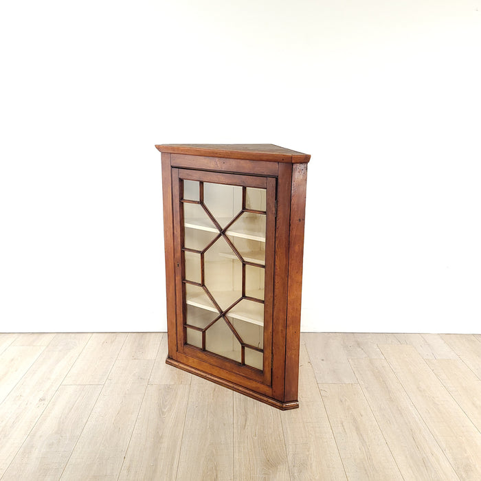Large Georgian Corner Cupboard, England circa 1800