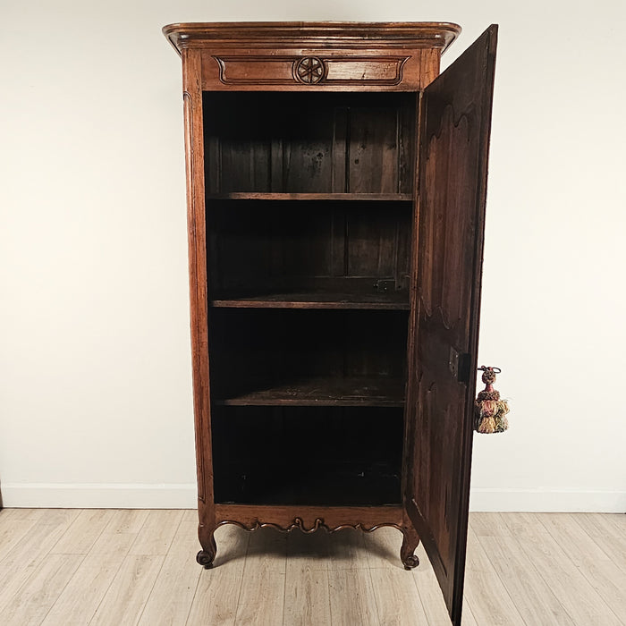 French Fruitwood Bonnetière, early 19th century