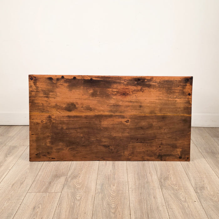 American Fruitwood One-Drawer Tavern Table, circa 1810