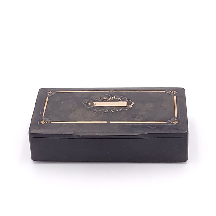French Papier-mâché Snuff Box Inlaid with Gold, circa 1840