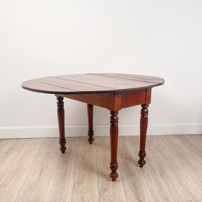 Pine Dropleaf Table, U.S.A., 19th century