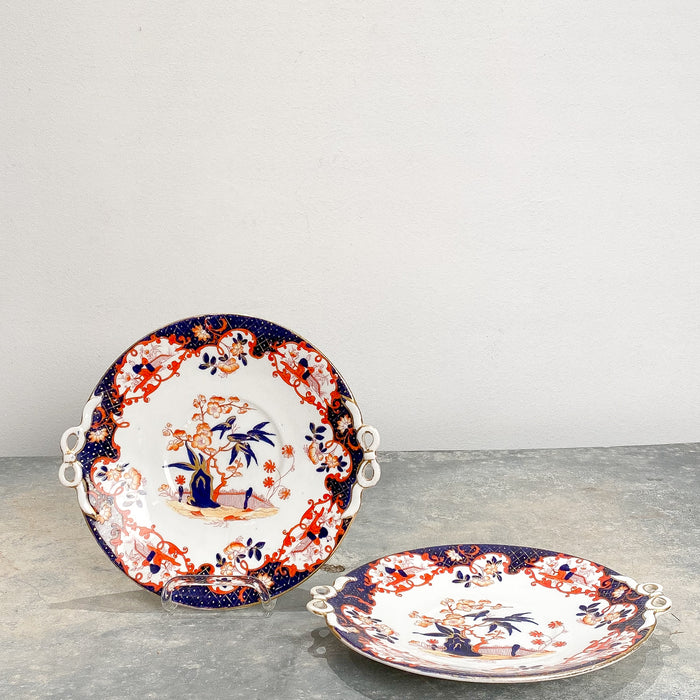 Imari Style Porcelain Serving Plates, England, A Pair