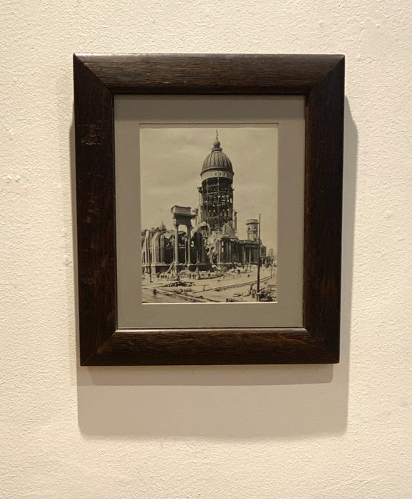 Photograph of San Francisco's City Hall 1906