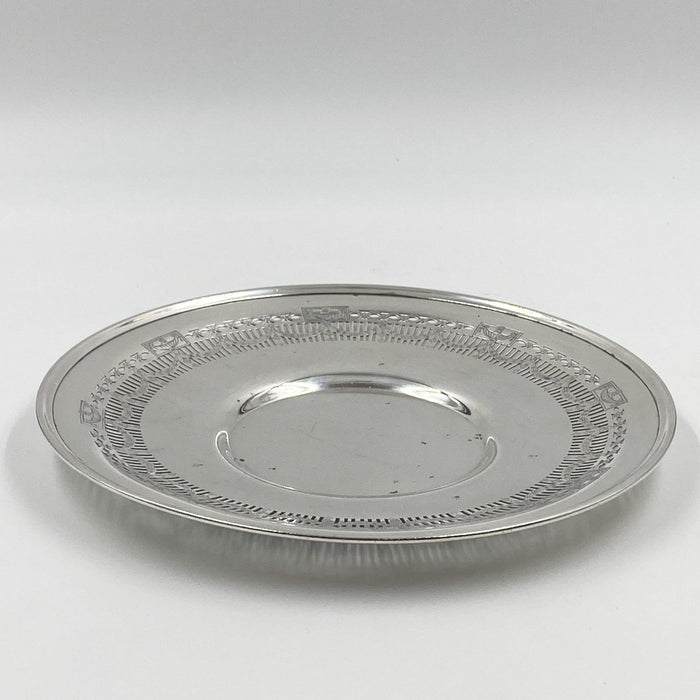 Middletown Silver Plate Low Plate